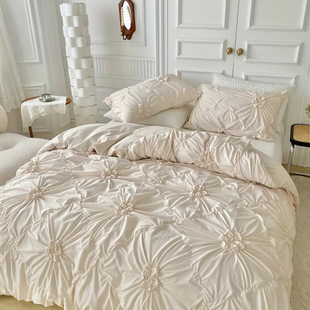 Fleur Pinch Pleated Quilt Cover Set