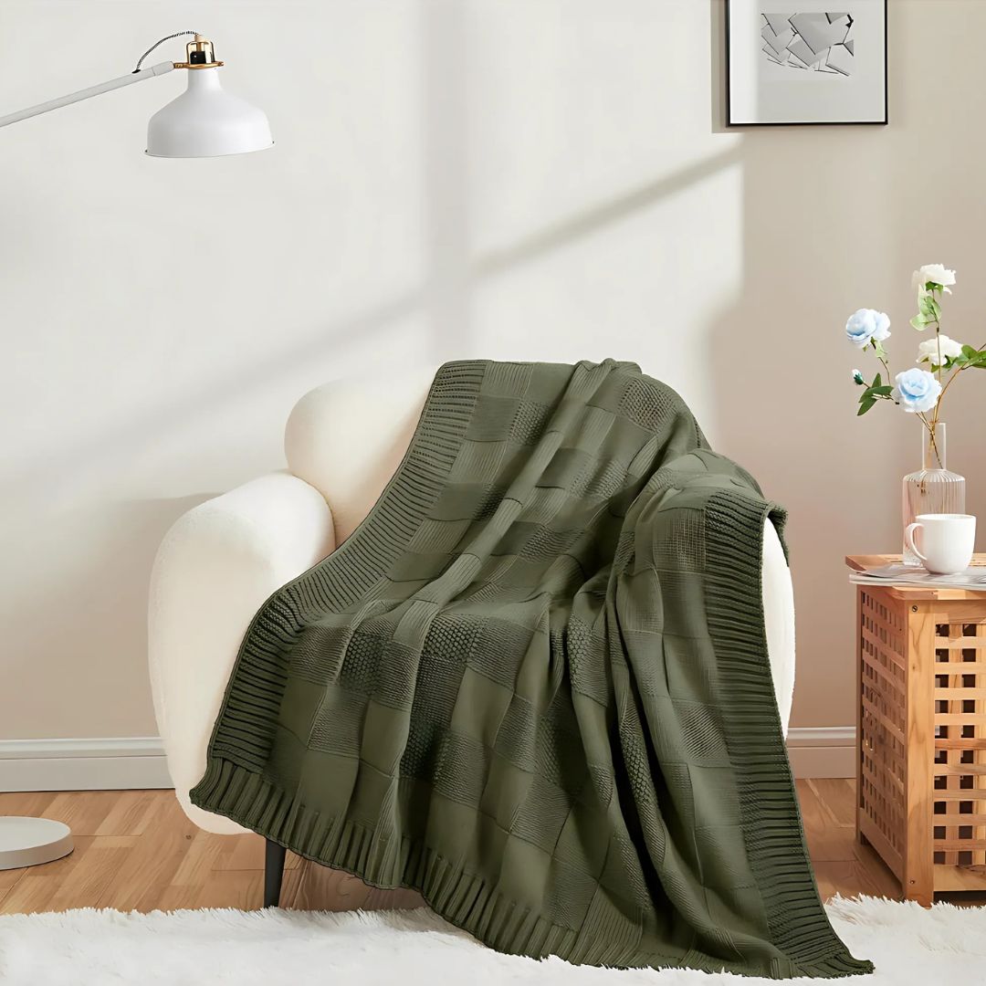 Classic Knit Throw Blanket